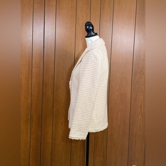 Elie Tahari Blazer size 6 - Picture 7 of 13